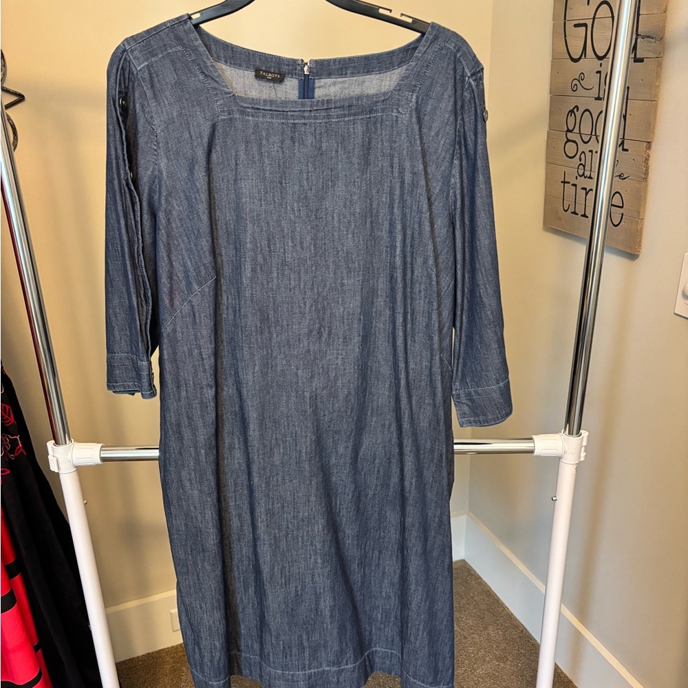 Blue Sheath Dress with Square Neck and 3/4 Sleeves